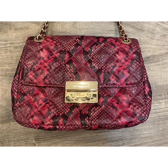Michael Kors Sloan Quilted Embossed Leather Shoulder Bag Fushia/Black - Picture 1 of 11